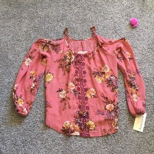 Long Sleeve Cold Shoulder